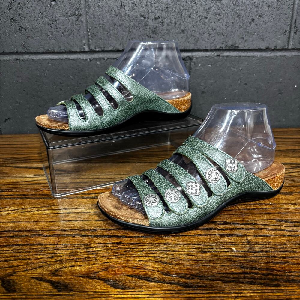 Dansko Green Leather Slide Sandals Comfort Mules Open Toe Size 37 US 6.5-7